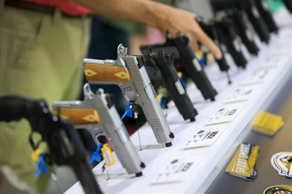 guns