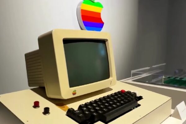 Apple-1