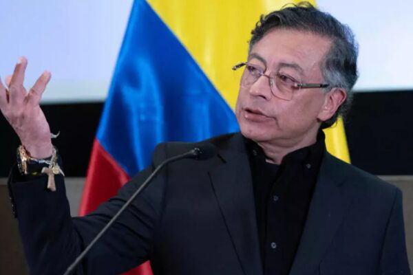 Президента на Колумбия - Густаво Петро