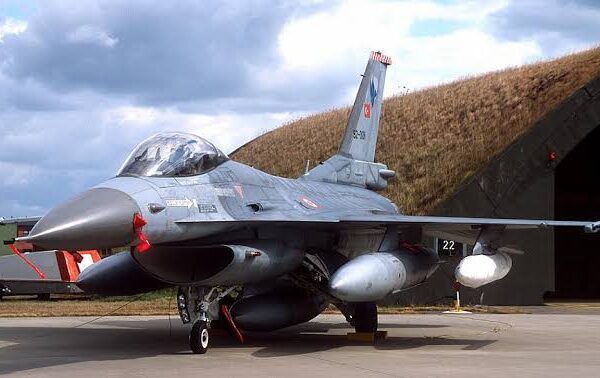 Tukey f 16