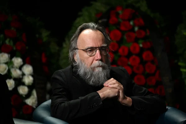 Александър Дугин