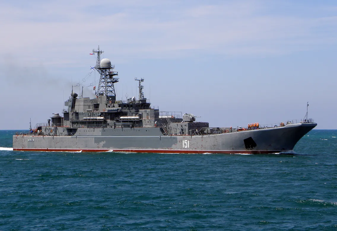Ямал руски, десантен кораб