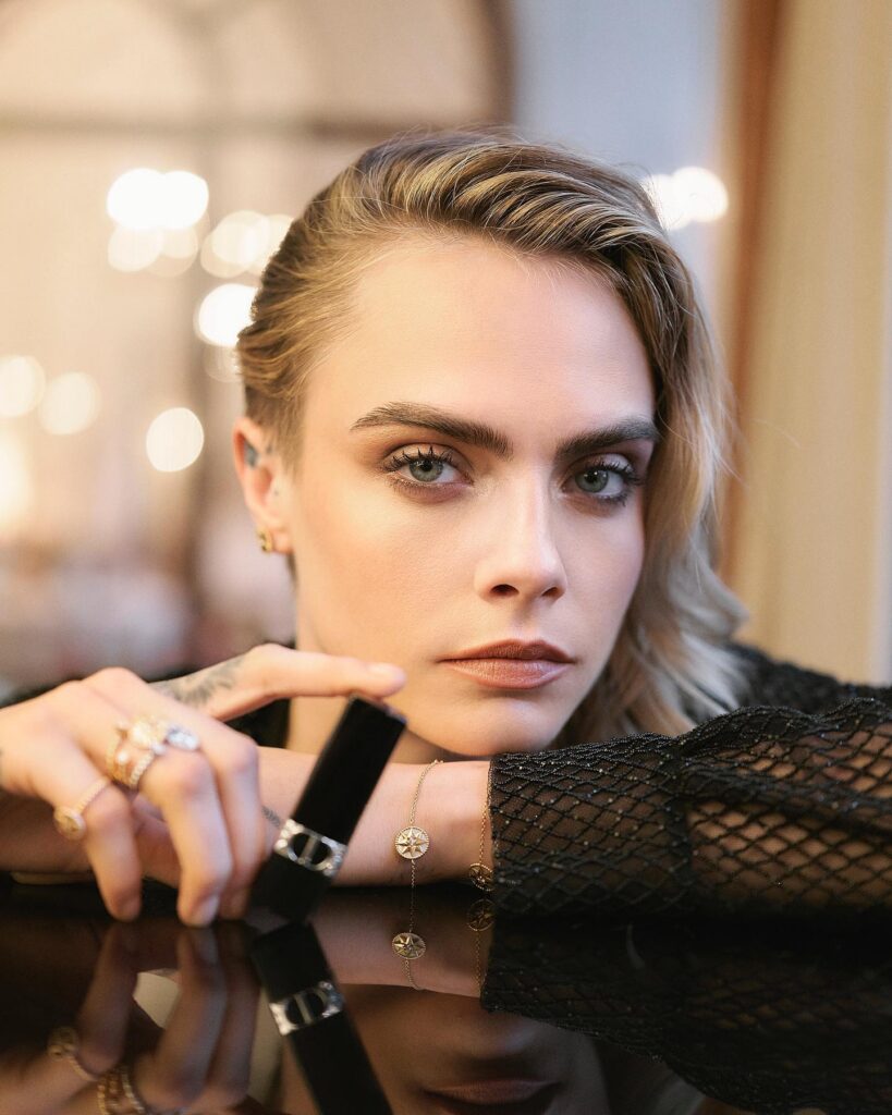 Коя жена е красива? Мъжете и жените дават различен отговор 5 Cara Delevingne 2